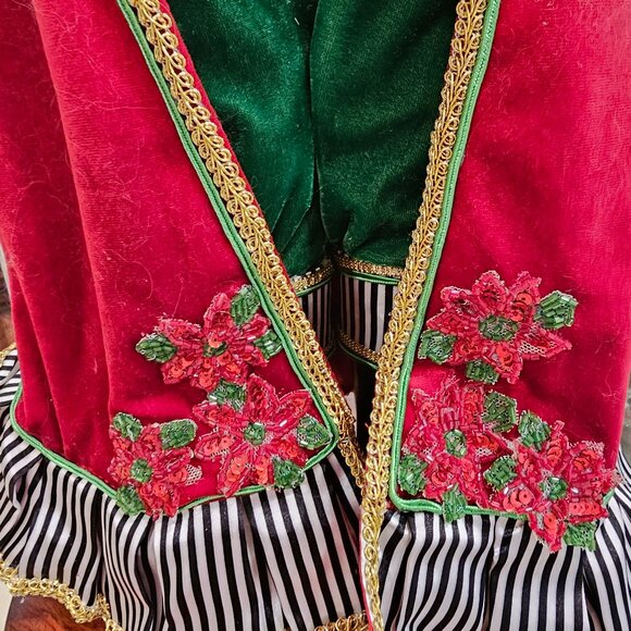 Katherine's Collection Santa, 27" - Picture 5 of 13